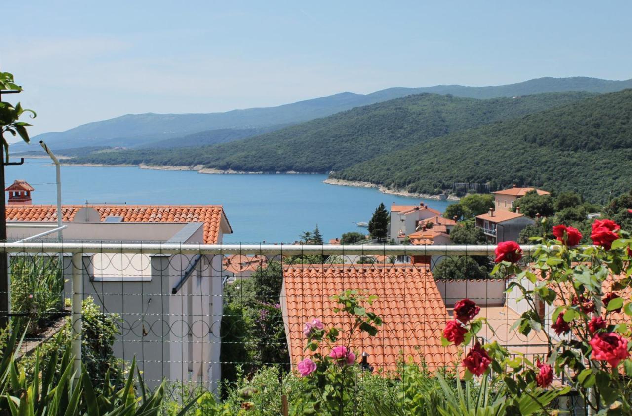Apartments With A Parking Space Rabac, Labin - 2340 Exteriér fotografie